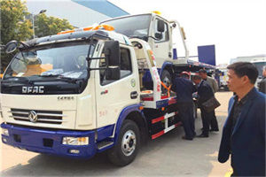 洞口汽车道路救援拖车价格